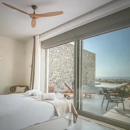 Karana With A Large Swimming Pool * Mykonos Town
